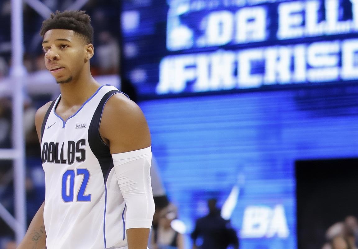 美国之子！状元正式登陆NBA，独行侠用状元签选中库珀-弗拉格
